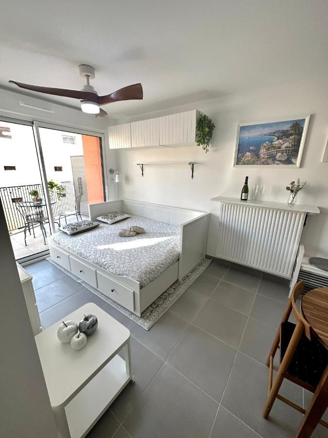 Appartamento A Proximite Du Port De *